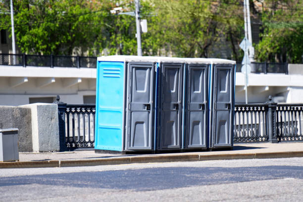 Best Portable toilet rental cost  in Farmland, IN